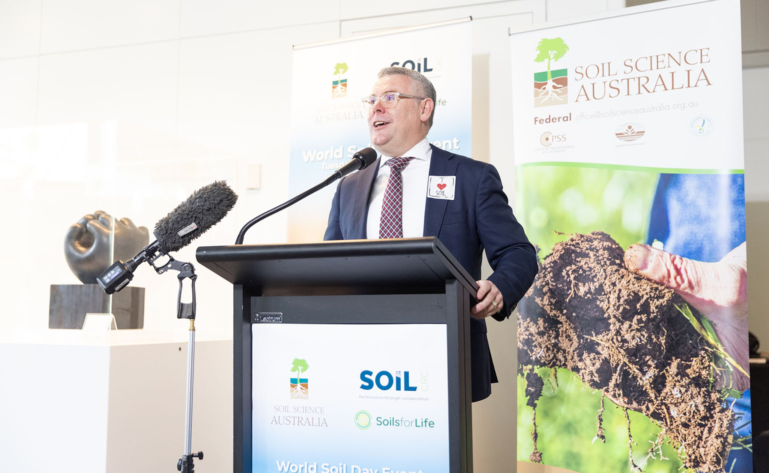 The Hon Murray Watt MP launches the National Soil Action Plan in Canberra.